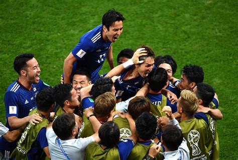  2018년 FIFA 월드컵에서의 드라마틱한 승리:  일본 축구의 새로운 지평을 열다